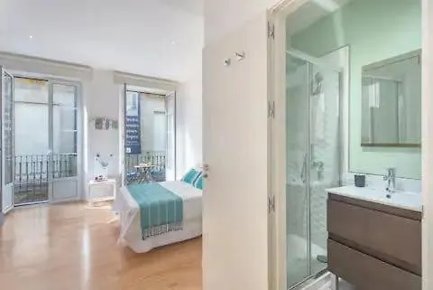 Admiral City Studio Malaga Apartment